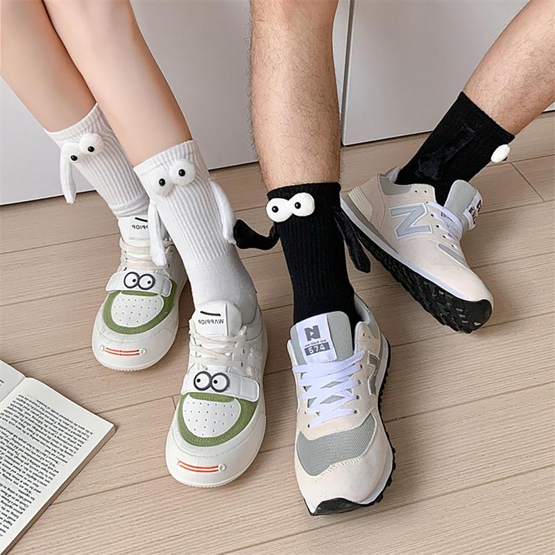 3 Pairs Magnetic Holding Hands Socks Funny Gifts For Couples, Anniversary, Best Friends, Engagements, Teens