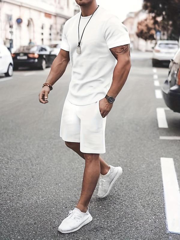 Two-Piece Set Men's Solid Short Sleeve Tee & Elastic Waist Shorts, Regular Fit Round Neck T-Shirt & Pocket Shorts, Men's Clothes for Summer Outdoor Wear