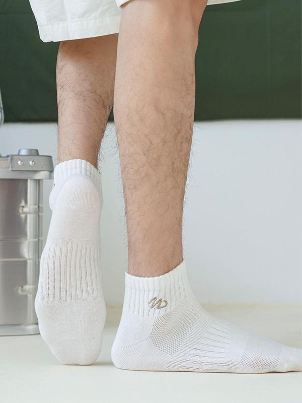 Men's Solid Color Embroidery Crew Socks, Casual Comfy Breathable Mid-Calf Socks for Daily Wear, Men's Socks for All Seasons