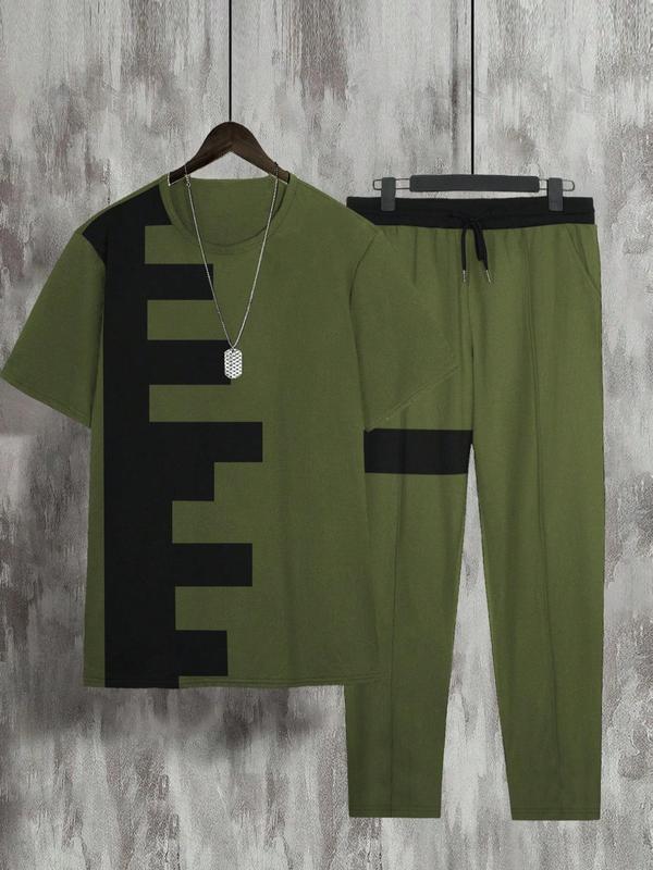 Two Counts Men's Patchwork Colorblock Print Pocket Pants Set, Casual Short Sleeve Tee & Drawstring Waist Pants, Men's 2 Piece Set, Fashion Men's Outfits For Summer