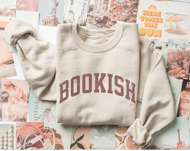 Bookworm Sweatshirt, Book Nerd, Book Lover, Bookish Gift, Gift for Book Lover, Librarian Sweatshirt Menswear