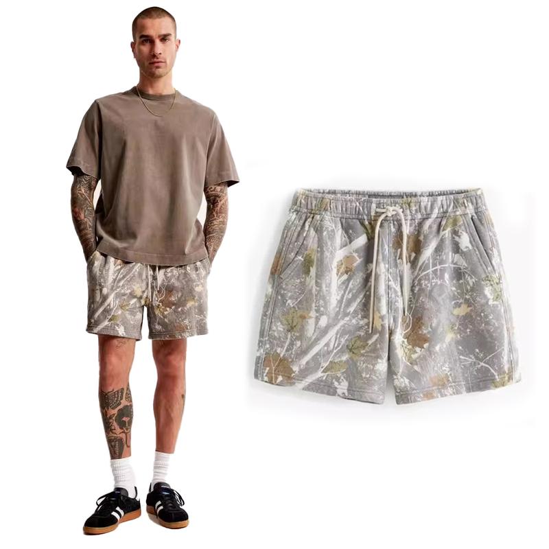 Maple Leaf Print Camo SweatShorts for Men and Women - Trendy Hunting Sweatpants with Drawstring - Fall Fashion Clothes - Fabric, Casual