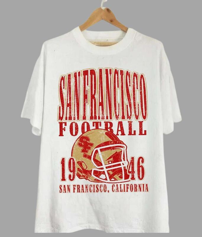 Vintage All Teams Football T-shirt, Sport All Team T-Shirt, Crewneck Sport Classic T-Shirt, Unisex T-shirt, For Men And Women, Gifts For All