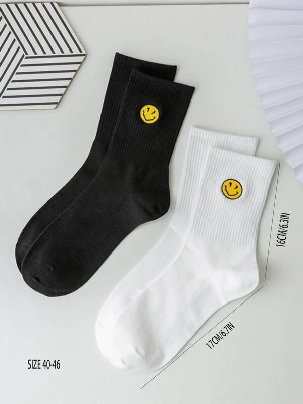 Men's 2 Pairs Cartoon Face Embroidery Crew Socks, Fashion Casual Comfy Breathable Mid-calf Socks for Daily Outdoor Wear, Men Socks for All Seasons