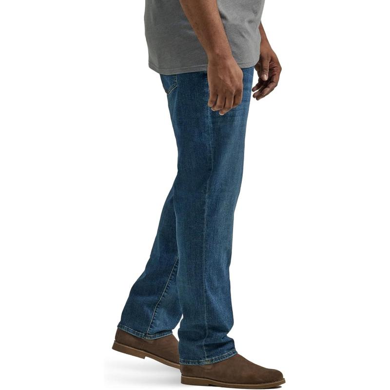 Men's Big and Tall Extreme Motion Straight Taper Jean