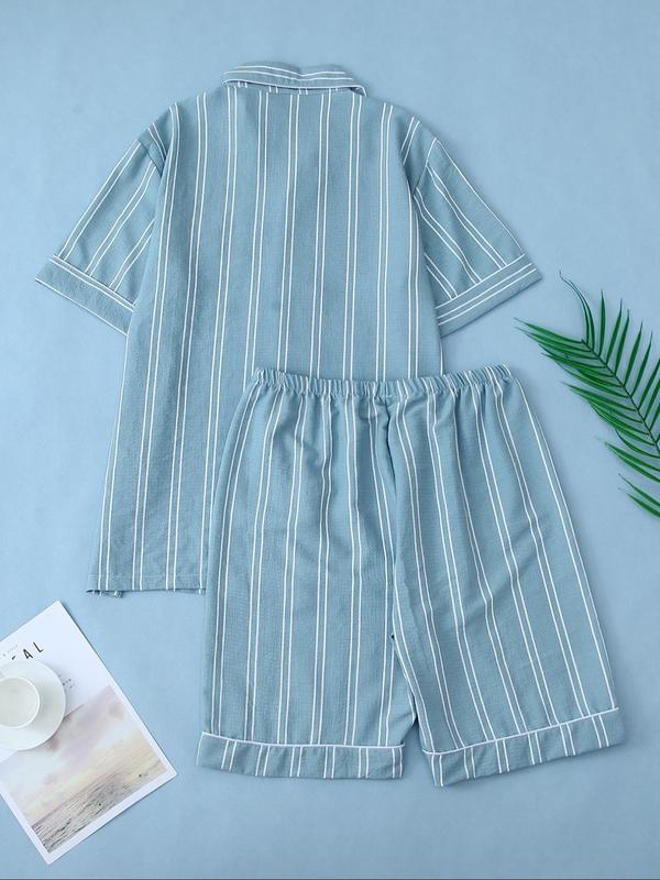 Men's Striped Plaid Print Button Front Lapel Lounge Shirt & Elastic Waist Shorts Loungewear Two-Piece Set, Casual Comfy Short Sleeve Pocket Top & Shorts PJ Set, Men Sleepwear Set for All Seasons