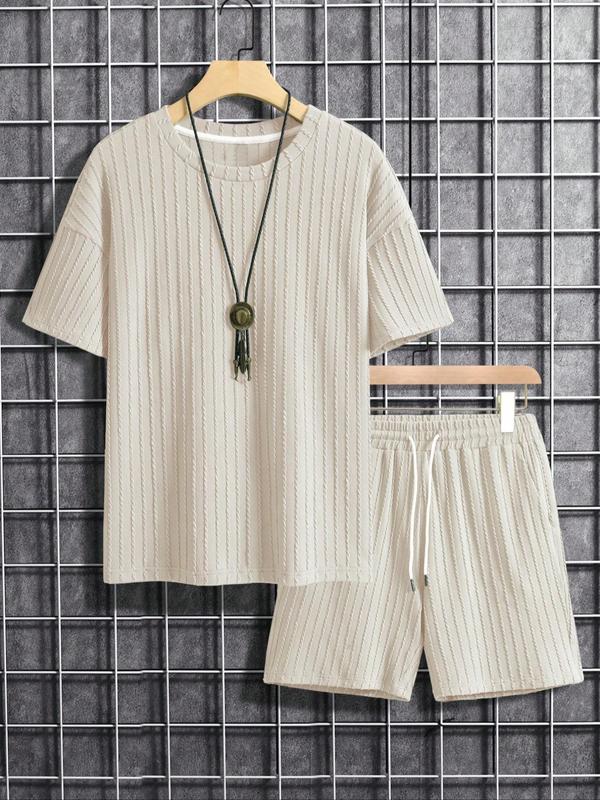 2 Piece Set Men's Solid Textured Tee & Drawstring Shorts Summer Sets, Regular Fit Casual Short Sleeve T-shirt & Pocket Shorts, Back To School Summer Two Piece Set, Men's Summer Clothes Set for Daily Wear, 90s Clothes