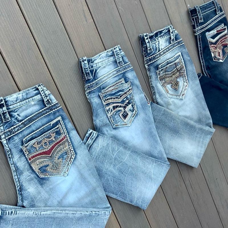 REVOLUTION STRAIGHT FIT JEANS