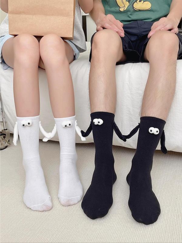 Men's 2 Pairs Magnetic Holding Hands Design Crew Socks, Creative Stylish Menswear, Casual Soft Comfortable Breathable Mid-calf Socks for Daily Wear, Mens Stocking Stuffers, Underwear,  Friendsgiving Ideas