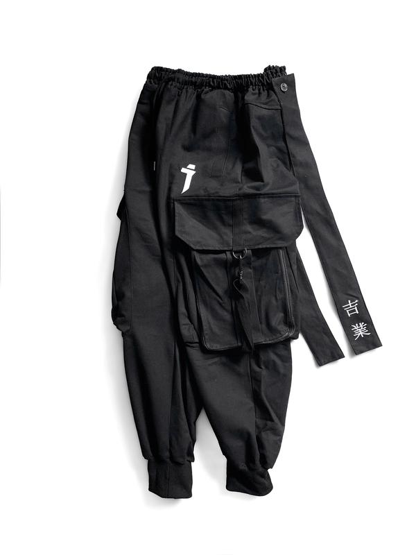 Niepce Black Shadow Cargo Joggers Japanese Kanji Embroidery Streetwear Techwear Pants