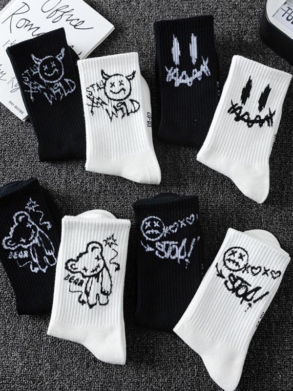 Men's Random Cartoon Print Athletic Socks, Casual Moisture Wicking Sports Crew Socks,  Leg Warmers, Soft Comfy Breathable Sports Socks for All Seasons Daily Wear