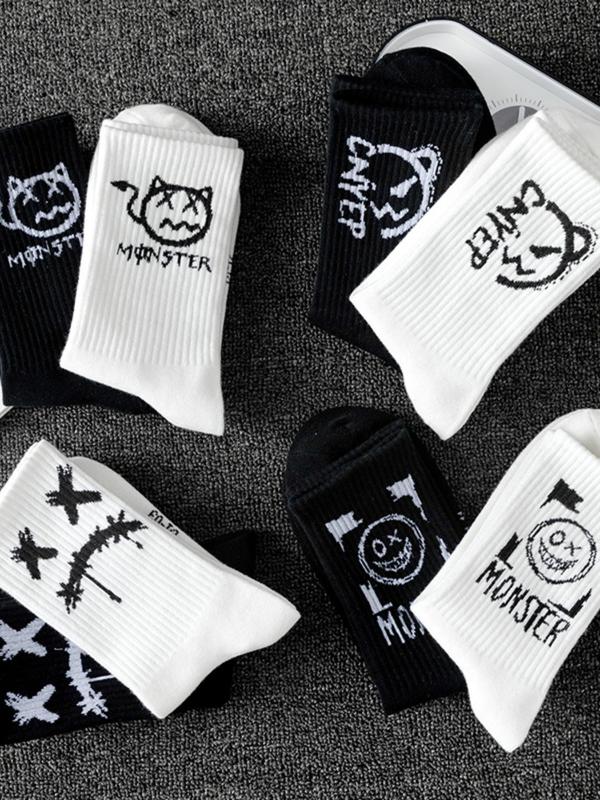 Men's Random Cartoon Print Athletic Socks, Casual Moisture Wicking Sports Crew Socks,  Leg Warmers, Soft Comfy Breathable Sports Socks for All Seasons Daily Wear